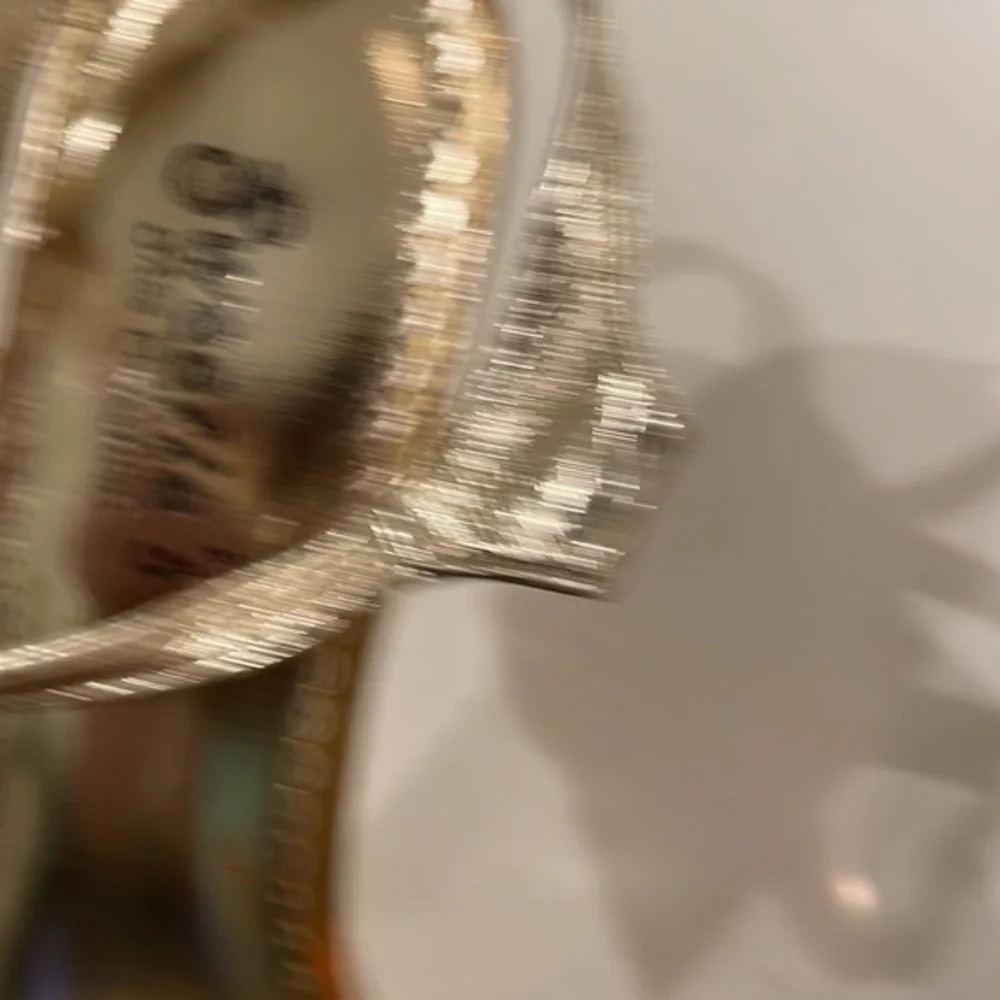 Sweetie's Shoe Collection gold crystal embellished party pump sandals size 7 - Picture 3 of 6